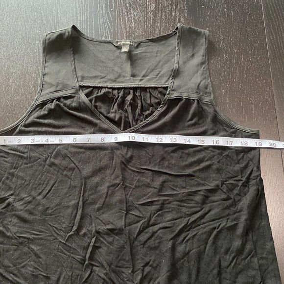 Banana Republic Women's Tank with Sheer Straps, Medium (p94) - Picture 6 of 9
